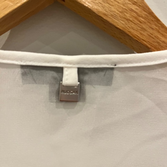 Layered tank top - Picture 5 of 8